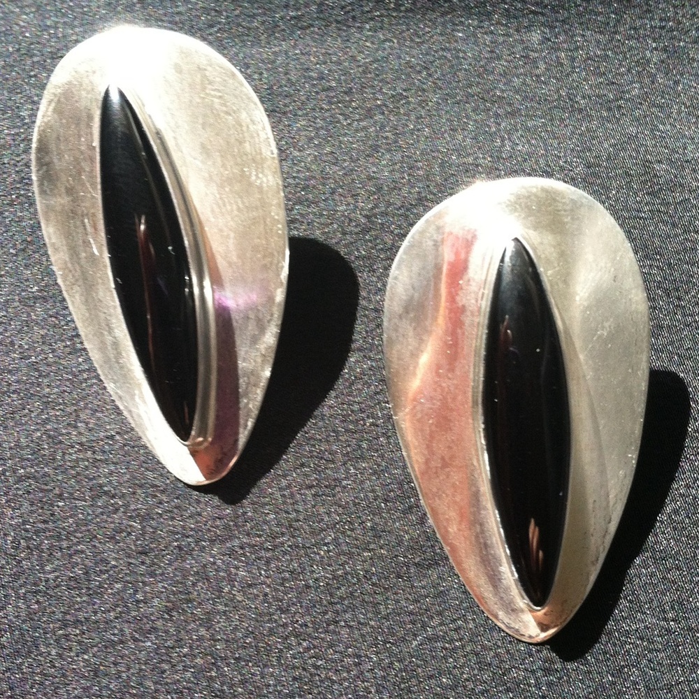 Vintage Native American. Sterling/onyx-Make Offer